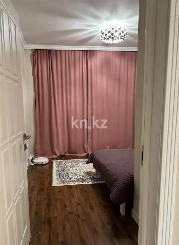 Продажа 3-комнатной квартиры, 74 м², мкр-н Аксай-1а, дом  30 - Продажа  трехкомнатных квартир в Алматы без посредников фото 1 из 3