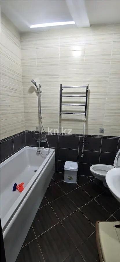 Продажа 3-комнатной квартиры, 109.5 м² в Астане - фото 3