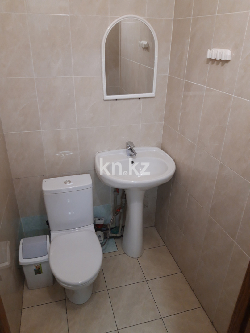 Продажа , 60 м², пр. Женис, дом  49/1 - ул. Маскеу - Продажа офисных и торговых помещений в Астане с фото фото 7 из 17