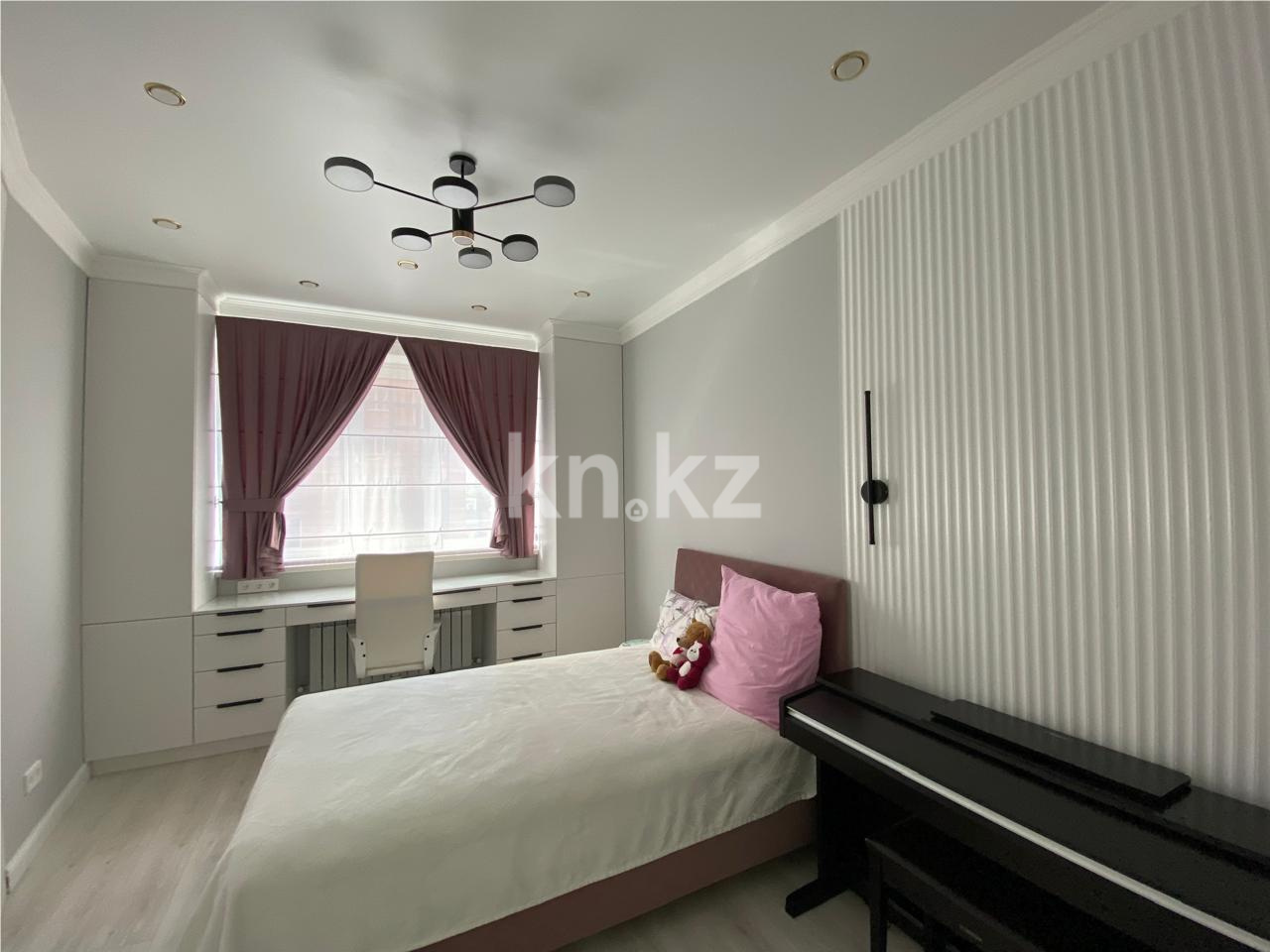 Продажа 3-комнатной квартиры, 107 м², ул. Муканова - Продажа  трехкомнатных квартир в Караганде фото 6 из 18