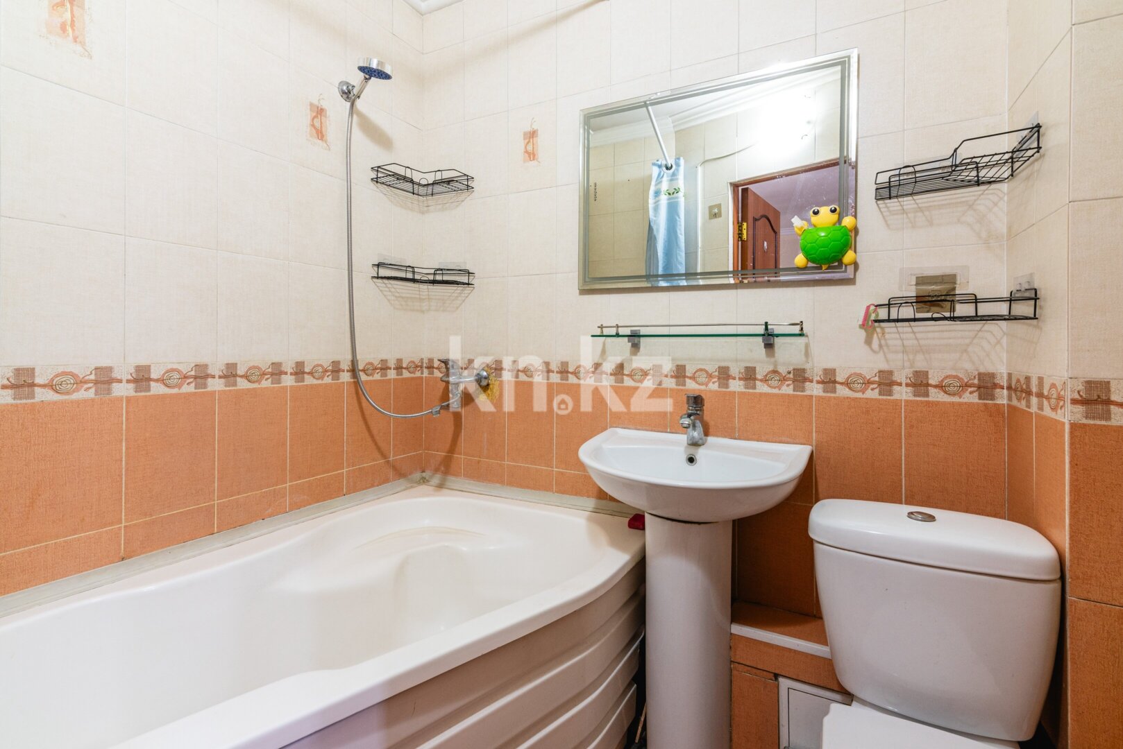 Продажа 2-комнатной квартиры, 46 м² в Алматы - фото 13