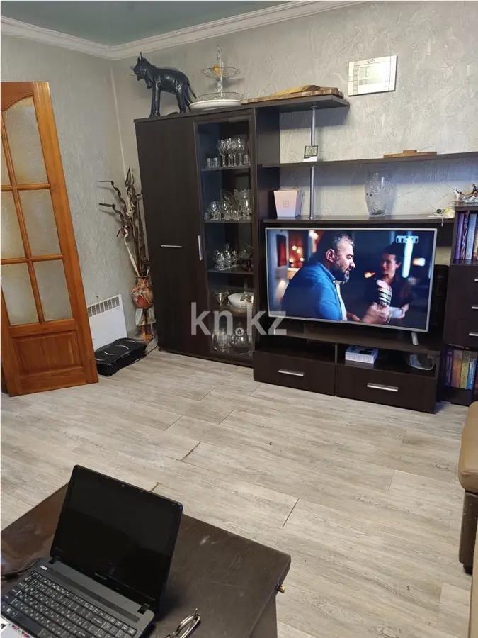 Продажа 3-комнатной квартиры, 65 м², мкр-н 22, дом  34 - Продажа квартир в Караганде фото 1 из 6