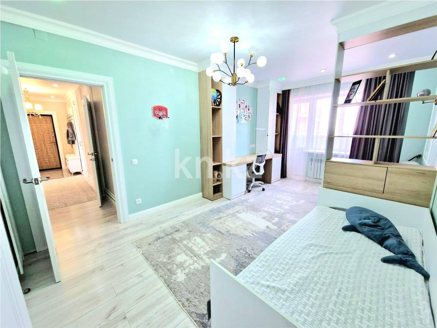Продажа 3-комнатной квартиры, 107 м², пр. Шахтеров в Караганде - фото 9