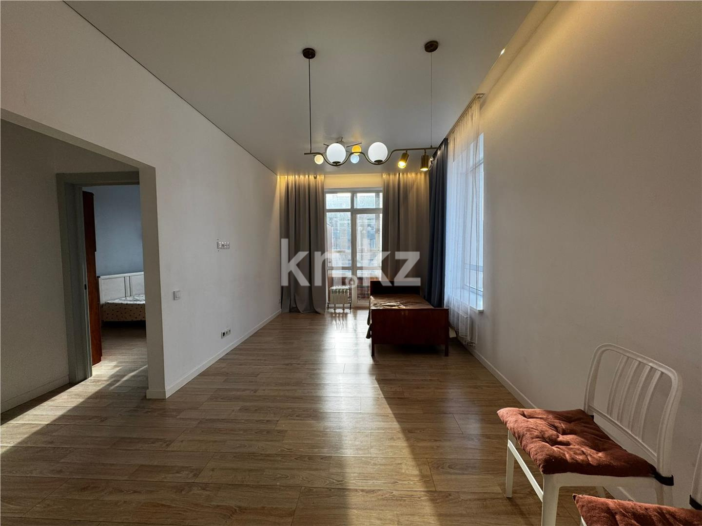 Продажа 2-комнатной квартиры, 48 м², ул. Омарова в Астане - фото 5