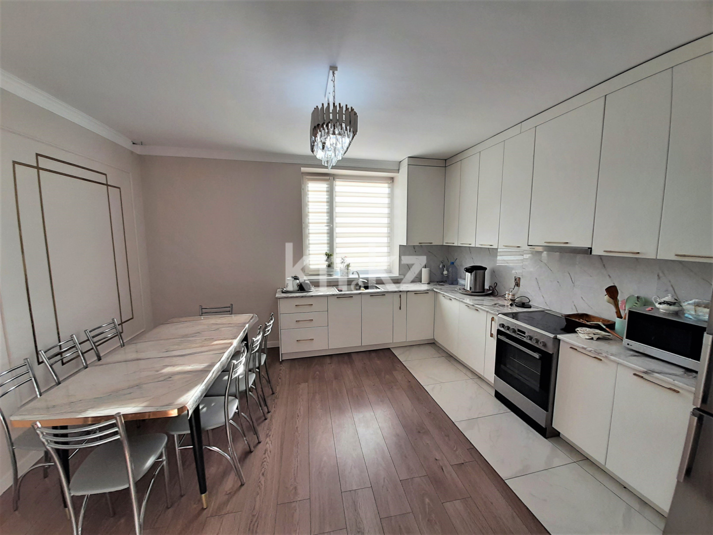 Продажа 5-комнатного дома, 266 м², ул. Юных Космонавтов в Темиртау - фото 3