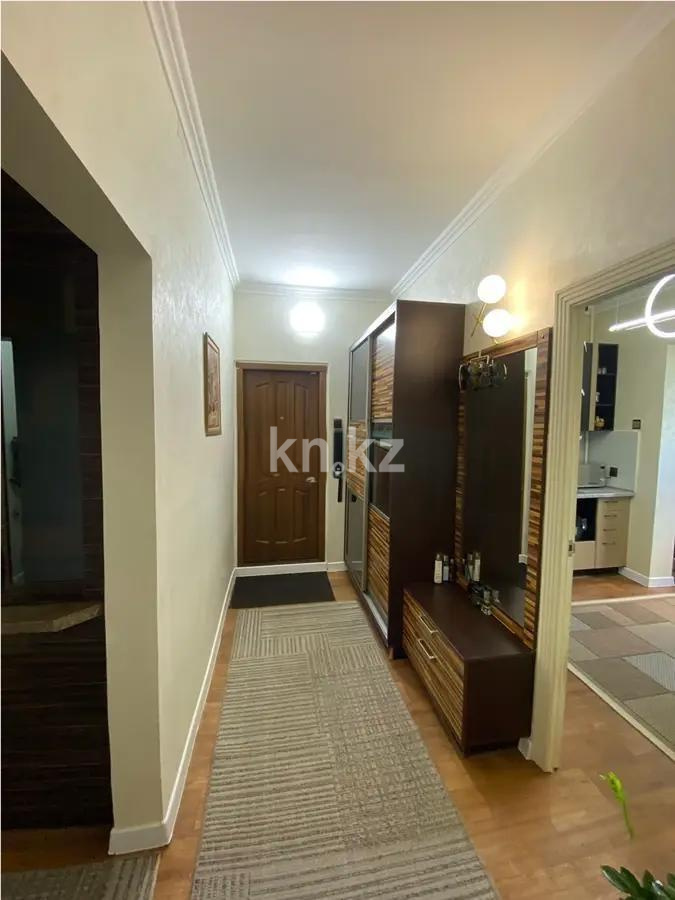 Продажа 3-комнатной квартиры, 75.6 м², мкр-н Аксай-4, дом  4А в Алматы - фото 9