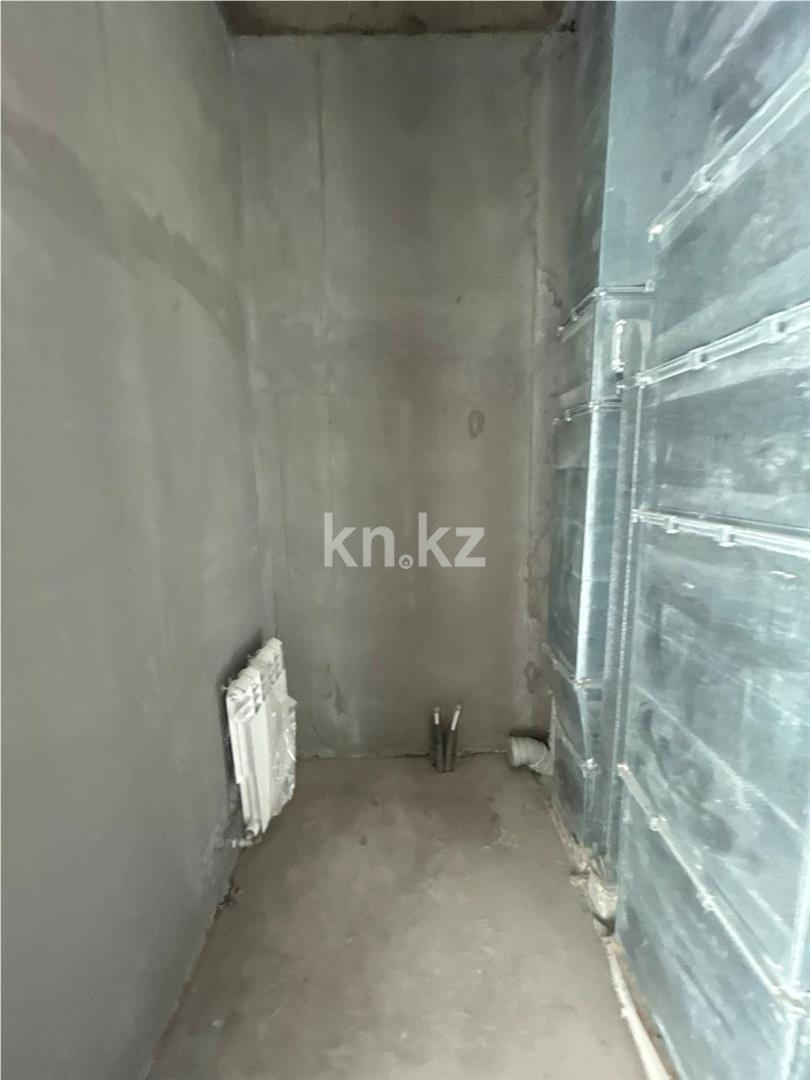 Продажа 3-комнатной квартиры, 91 м², ул. Райымбек батыра в Астане - фото 7