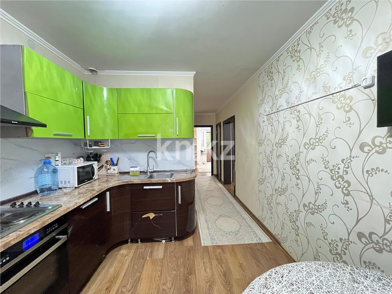 Продажа 4-комнатной квартиры, 83 м², мкр-н Степной-2, дом  2 - Продажа  четырехкомнатных квартир в Караганде фото 12 из 19