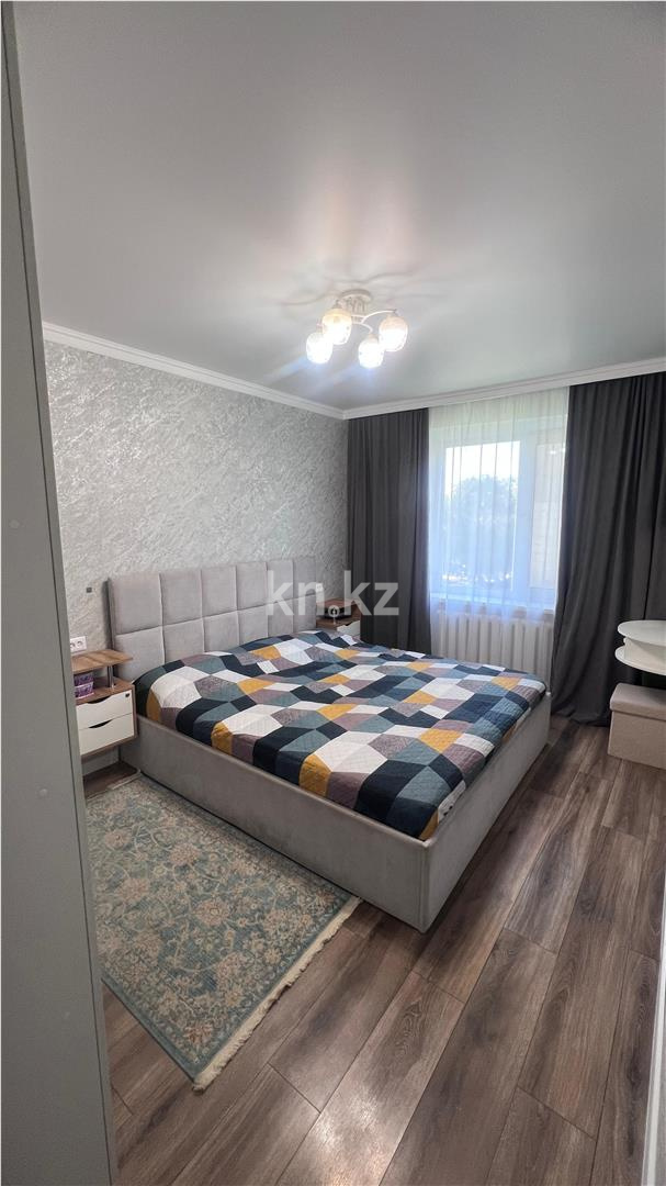 Продажа 3-комнатной квартиры, 65 м², ул. Рыскулова - Продажа  трехкомнатных квартир в Караганде фото 7 из 22