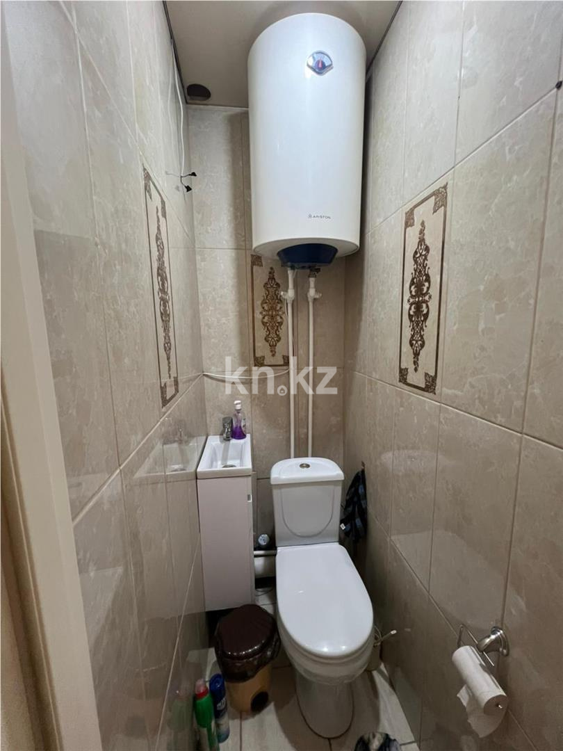 Продажа 3-комнатной квартиры, 61 м², ул. Ержанова, дом  42 - Продажа квартир в Караганде фото 10 из 14