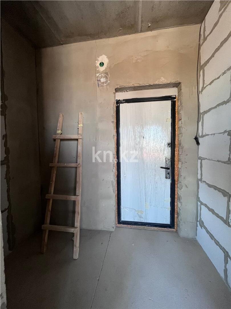 Продажа 3-комнатной квартиры, 76 м² в Караганде - фото 3