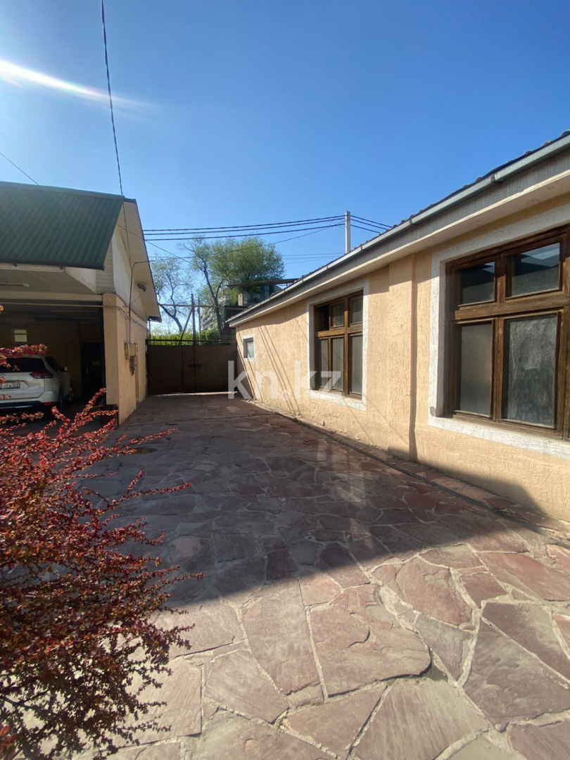 Продажа 6-комнатного дома, 284 м² - Продажа пятикомнатных и более домов, коттеджей в Алматы фото 7 из 14