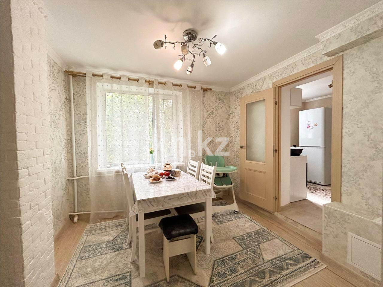 Продажа 3-комнатной квартиры, 75 м², ул. Сатыбалдина - Продажа квартир в Караганде фото 8 из 19