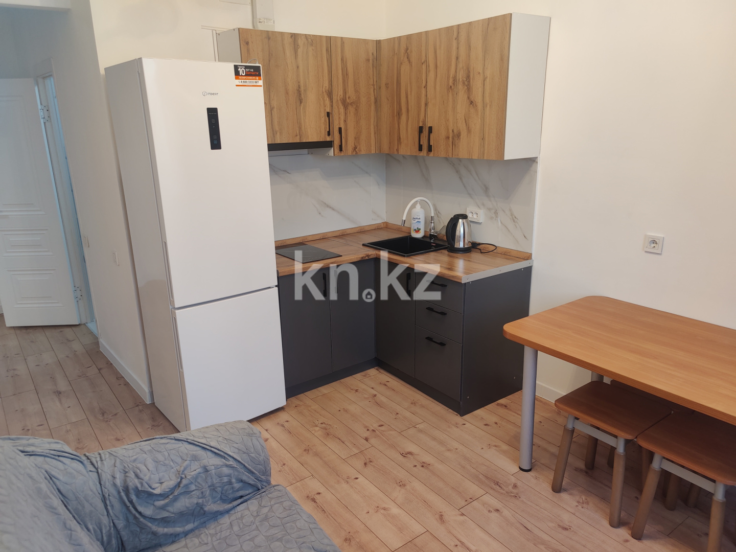 Аренда 1-комнатной квартиры посуточно, 40 м², ул. Сатпаева, дом  90/62 - ул. Туркебаева - Аренда  однокомнатных квартир посуточно в Алматы фото 8 из 14