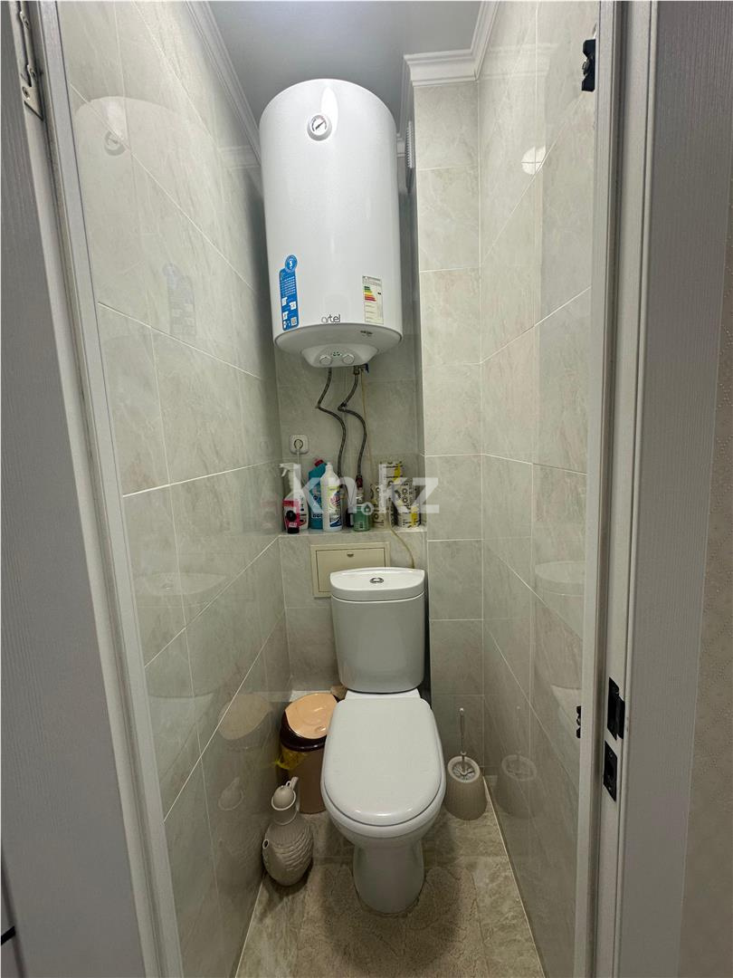 Продажа 3-комнатной квартиры, 65 м², мкр-н Орбита-1 в Караганде - фото 13