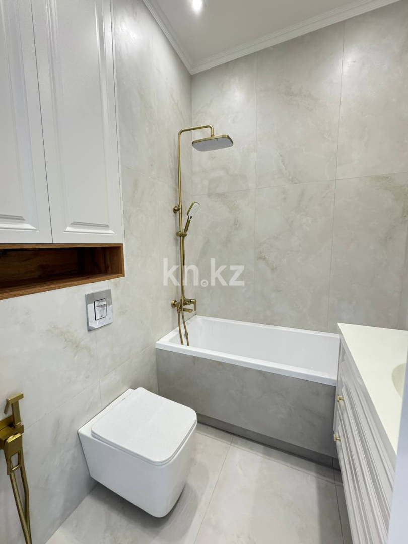 Продажа 4-комнатной квартиры, 96 м² - Продажа квартир в Казахстане - страница 19 фото 15 из 36