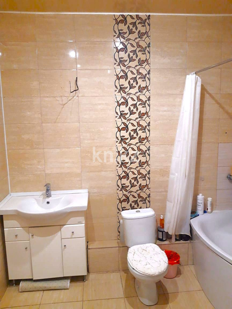 Продажа 5-комнатной квартиры, 152 м², ул. Баянауыл, дом  1 - Центр города, Золотой квадрат, район Школы-гимназии №31 - Продажа квартир в Астане фото 4 из 38