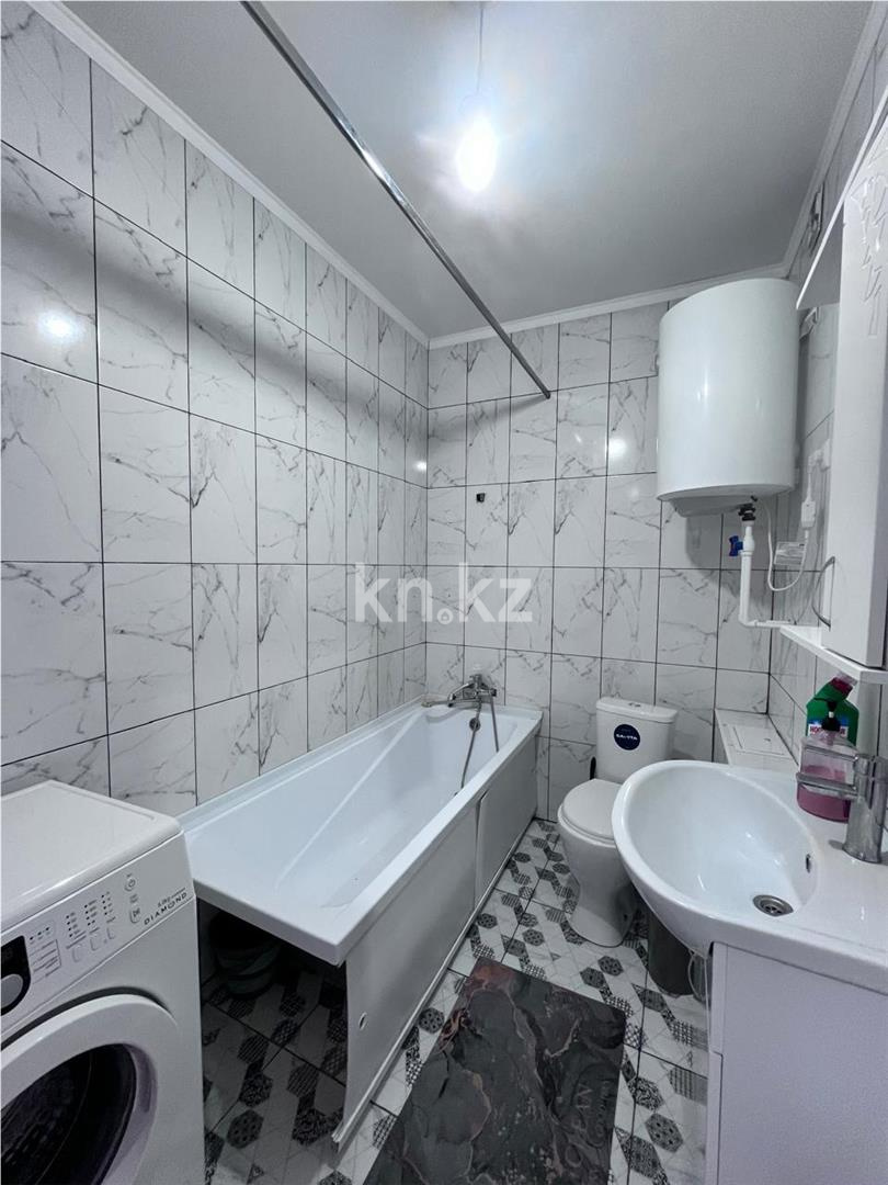 Продажа 2-комнатной квартиры, 57 м², ул. Университетская - Продажа квартир в Караганде фото 11 из 14