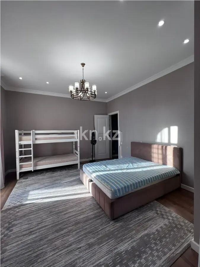 Продажа 4-комнатной квартиры, 146 м² в Астане - фото 4