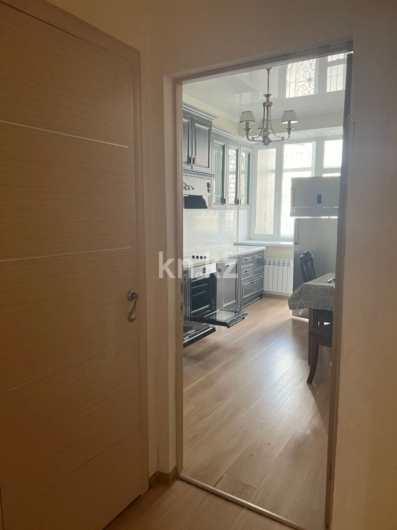 Аренда 3-комнатной квартиры, 101 м² - Аренда трехкомнатных квартир помесячно в Астане фото 2 из 15