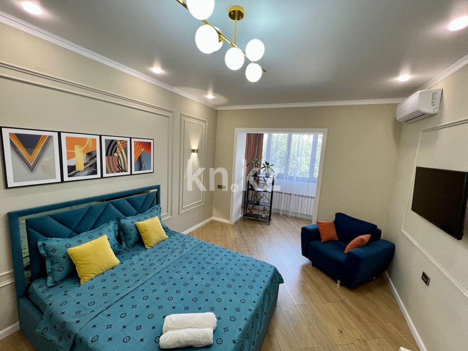 Аренда 1-комнатной квартиры посуточно, 36 м², ул. Айтиева, дом  154/1 - ул. Жамбыла - Аренда  однокомнатных квартир посуточно в Алматы фото 2 из 17