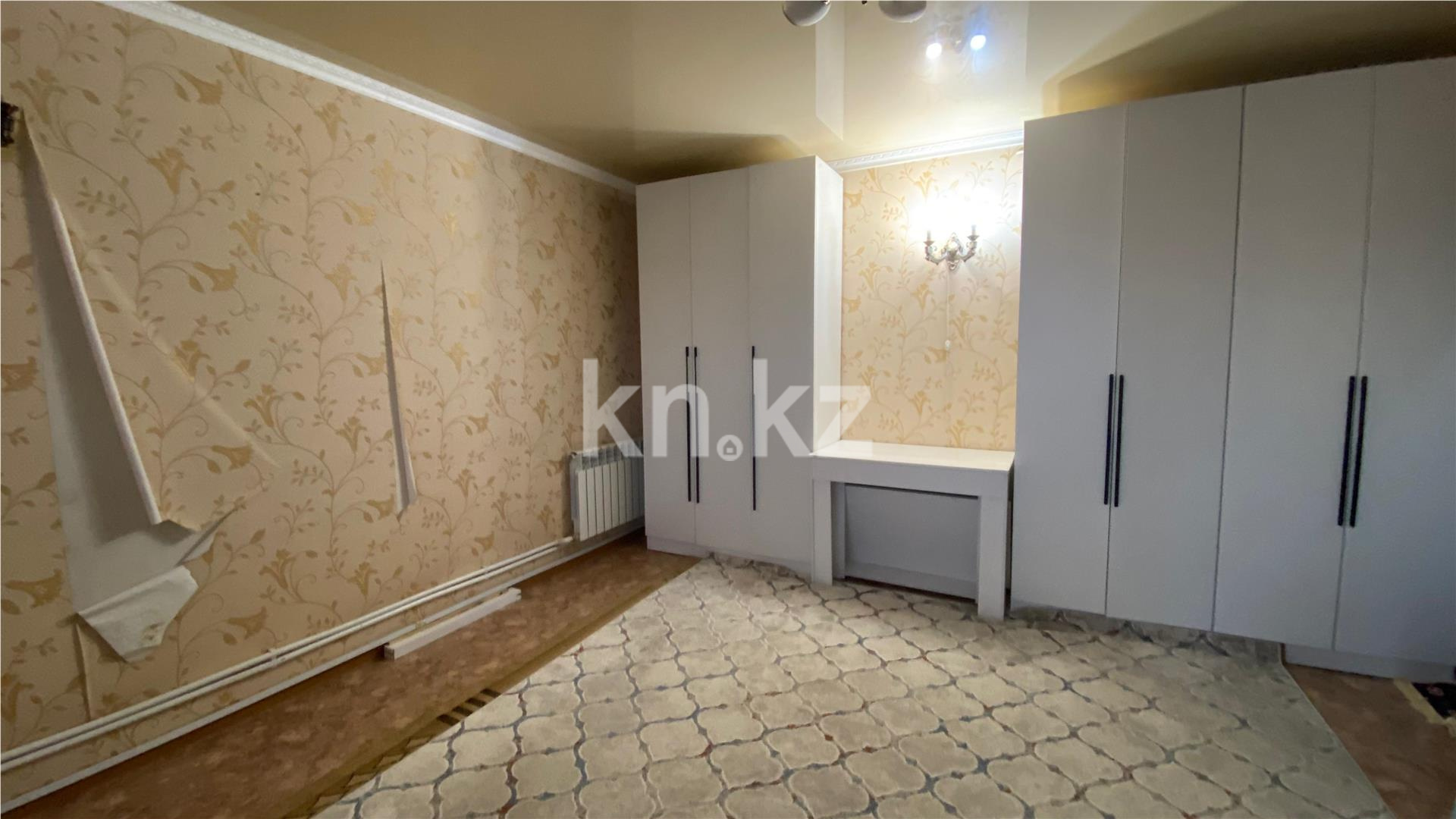 Продажа 2-комнатной квартиры, 49 м², мкр-н Орбита-1 - Продажа  двухкомнатных квартир в Караганде фото 1 из 13