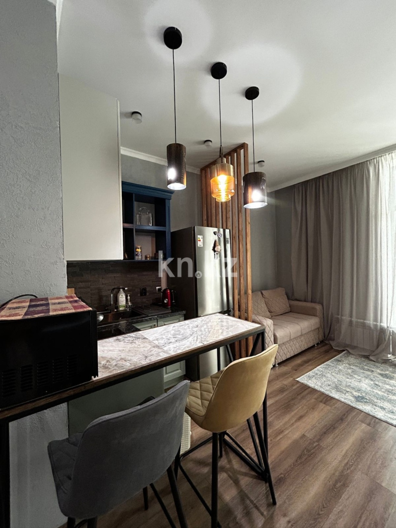 Аренда 1-комнатной квартиры, 35 м² в Астане