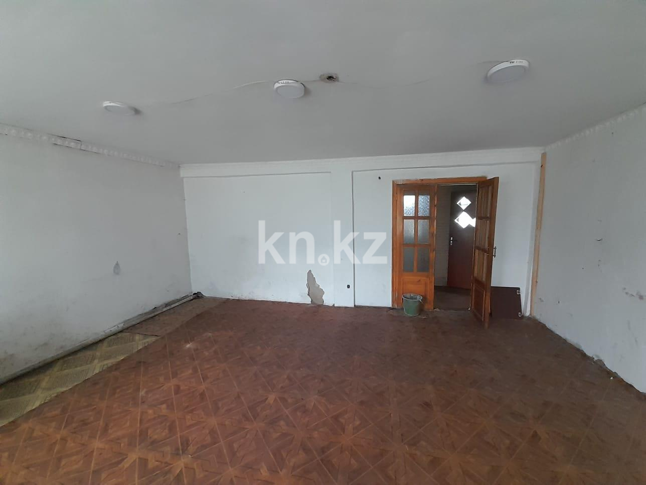 Продажа 4-комнатной квартиры, 96 м², ул. Степная, дом  1а - Продажа  четырехкомнатных квартир в Караганде фото 14 из 27