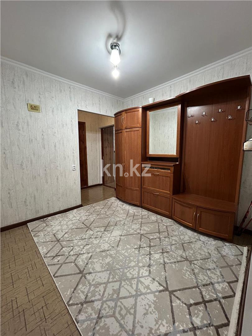 Продажа 3-комнатной квартиры, 63 м², ул. Таттимбета - Продажа  трехкомнатных квартир в Караганде фото 15 из 16