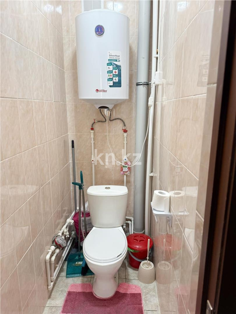 Продажа 2-комнатной квартиры, 50 м², ул. Коммунистическая - Продажа квартир в Караганде фото 5 из 5