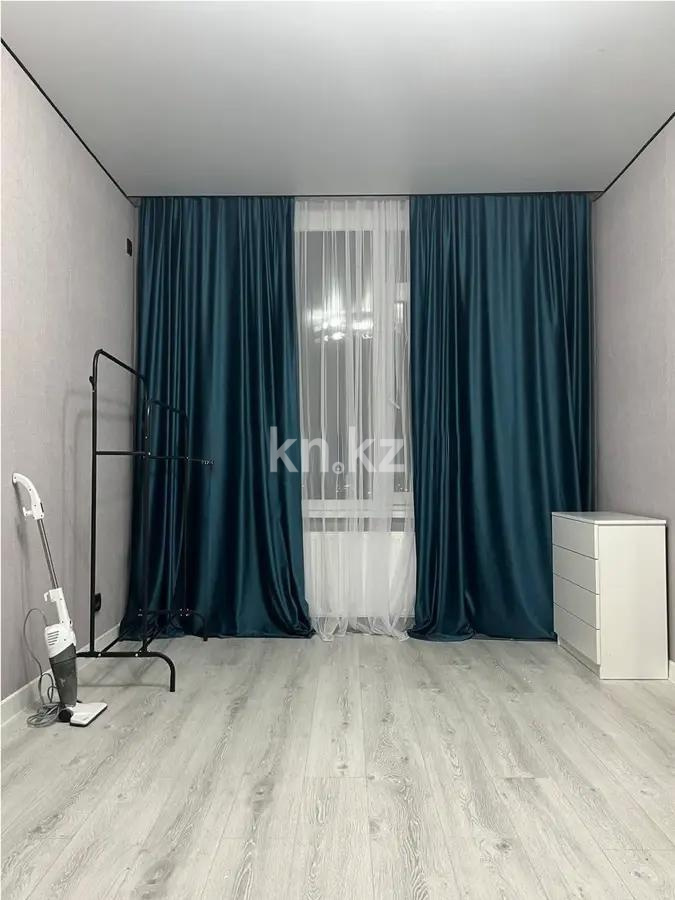 Продажа 3-комнатной квартиры, 91 м², пр. Кабанбай батыра, дом  57/2 - Продажа  трехкомнатных квартир в Астане без посредников с фото фото 1 из 4