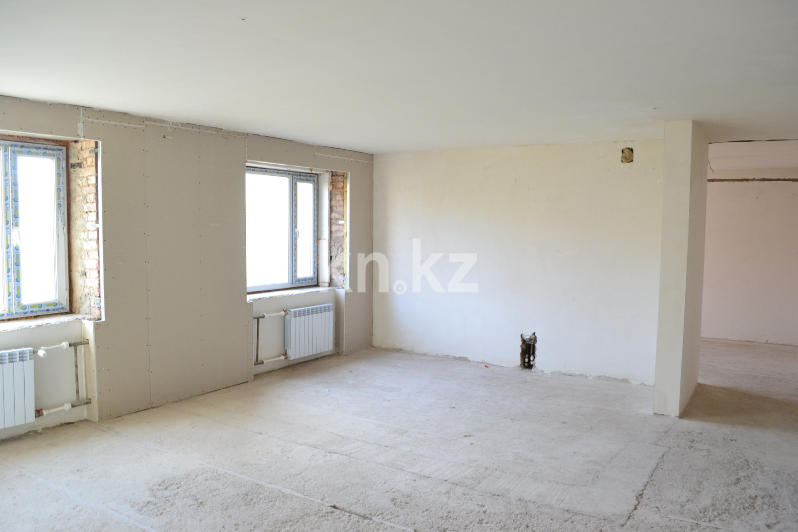 Продажа 3-комнатной квартиры, 96 м² - Продажа квартир от собственников в Караганде фото 3 из 5
