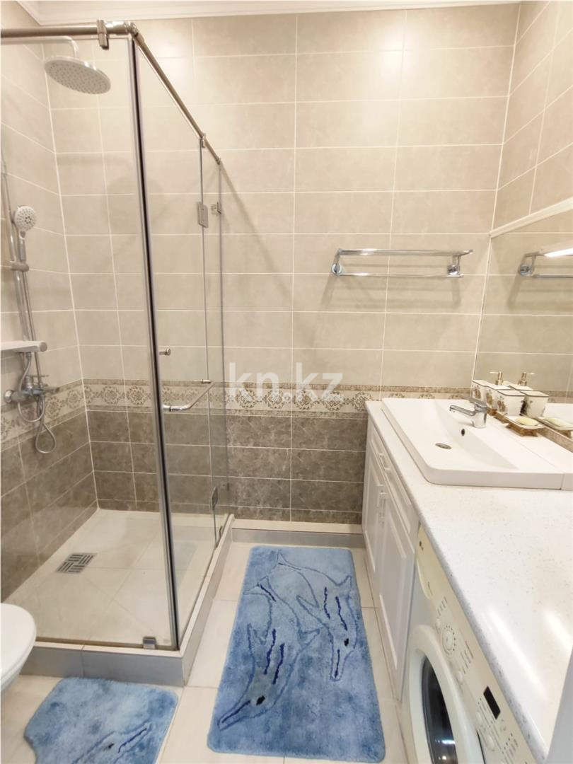 Продажа 2-комнатной квартиры, 60 м², ул. Ержанова в Караганде - фото 11