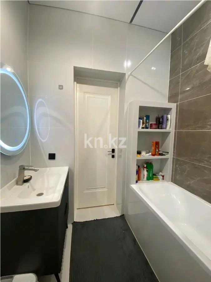 Продажа 3-комнатной квартиры, 89.5 м², ул. Утеген батыра, дом  11в в Алматы - фото 5