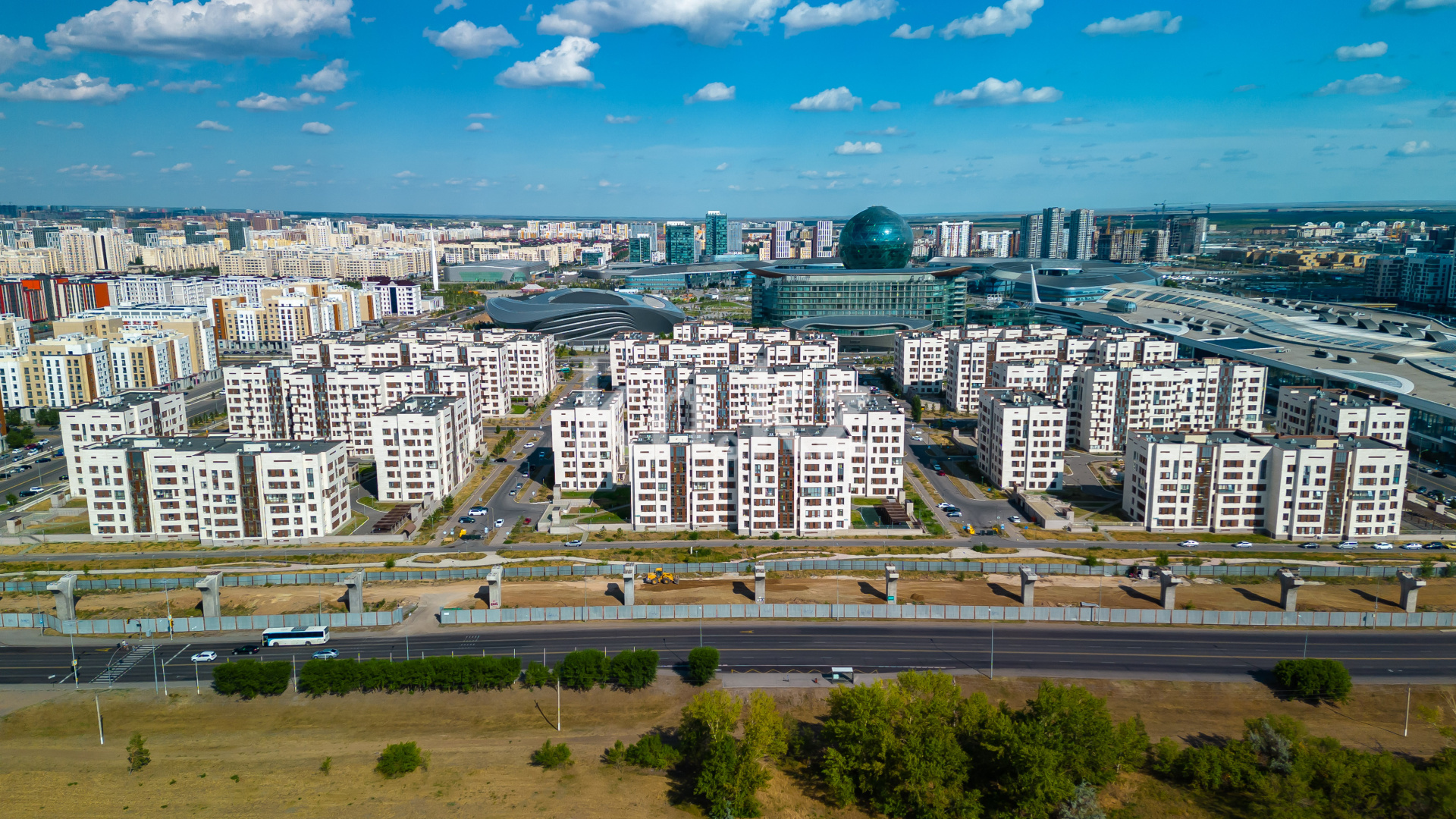 Продажа 2-комнатной квартиры, 60.8 м², пр. Кабанбай батыра, дом  60/4 в Астане - фото 6