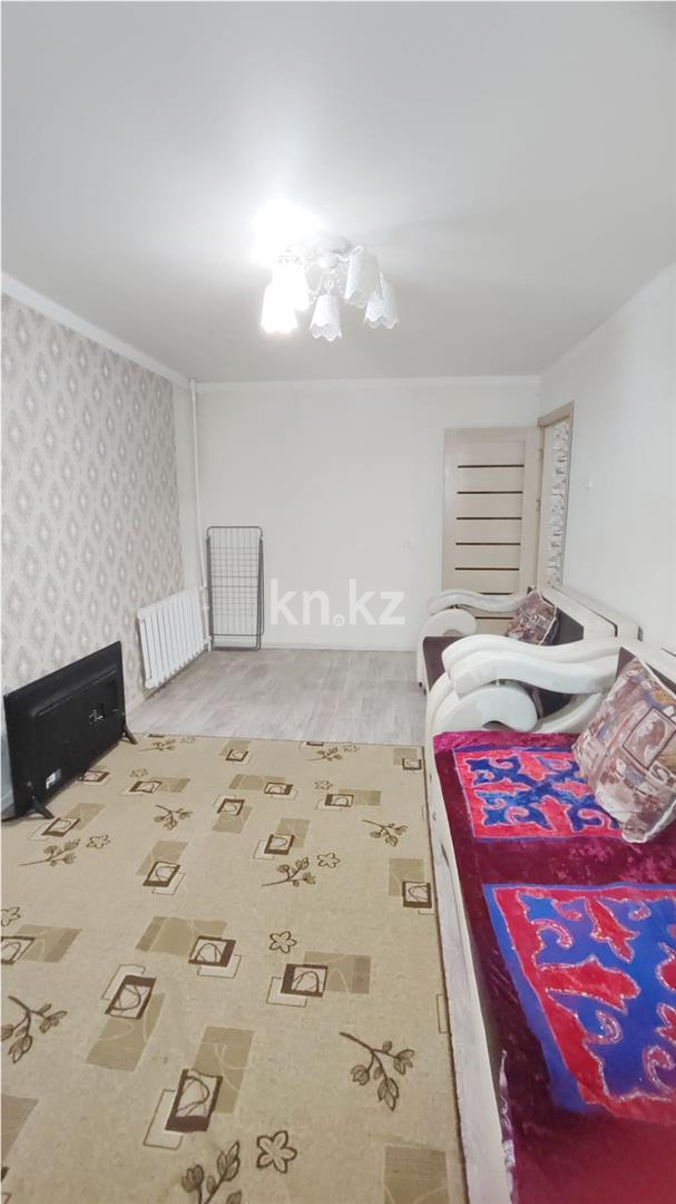 Продажа 2-комнатной квартиры, 43 м², мкр-н 12 в Караганде - фото 2