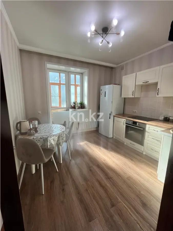 Продажа 1-комнатной квартиры, 38 м², пр. Абылай хана, дом  27/4 в Астане - фото 2