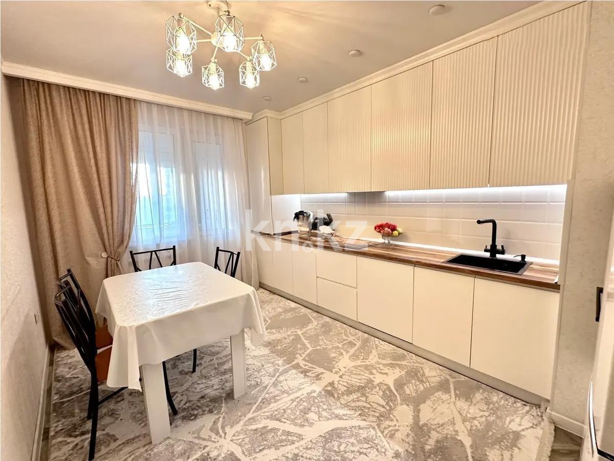 Продажа 2-комнатной квартиры, 80 м², мкр-н Жетысу-3, дом  55 в Алматы - фото 3