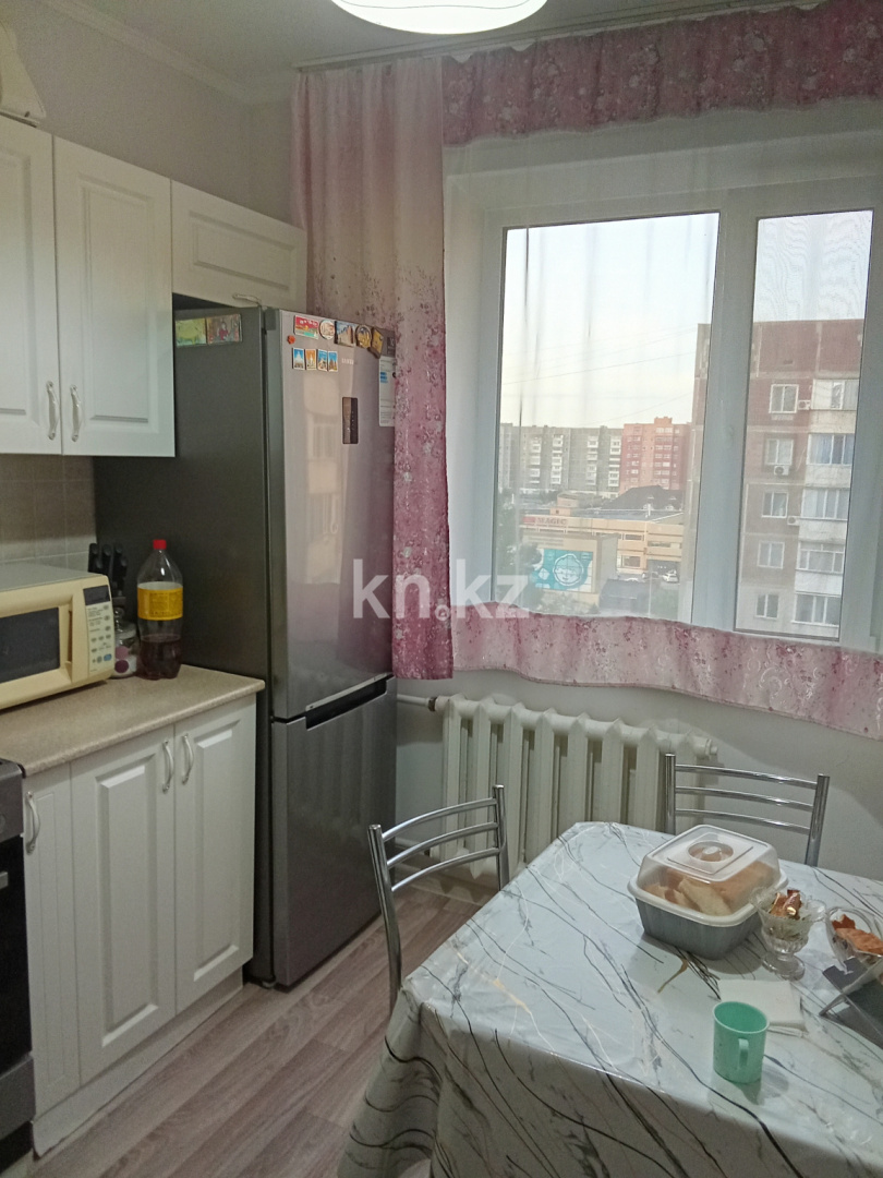 Продажа 3-комнатной квартиры, 63 м², мкр-н Степной-3, дом  7 в Караганде - фото 14