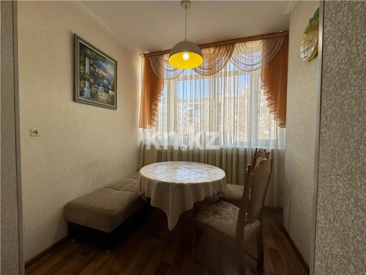 Продажа 3-комнатной квартиры, 75 м², ул. Комиссарова, дом  15 - Продажа  трехкомнатных квартир в Караганде с фото фото 4 из 8