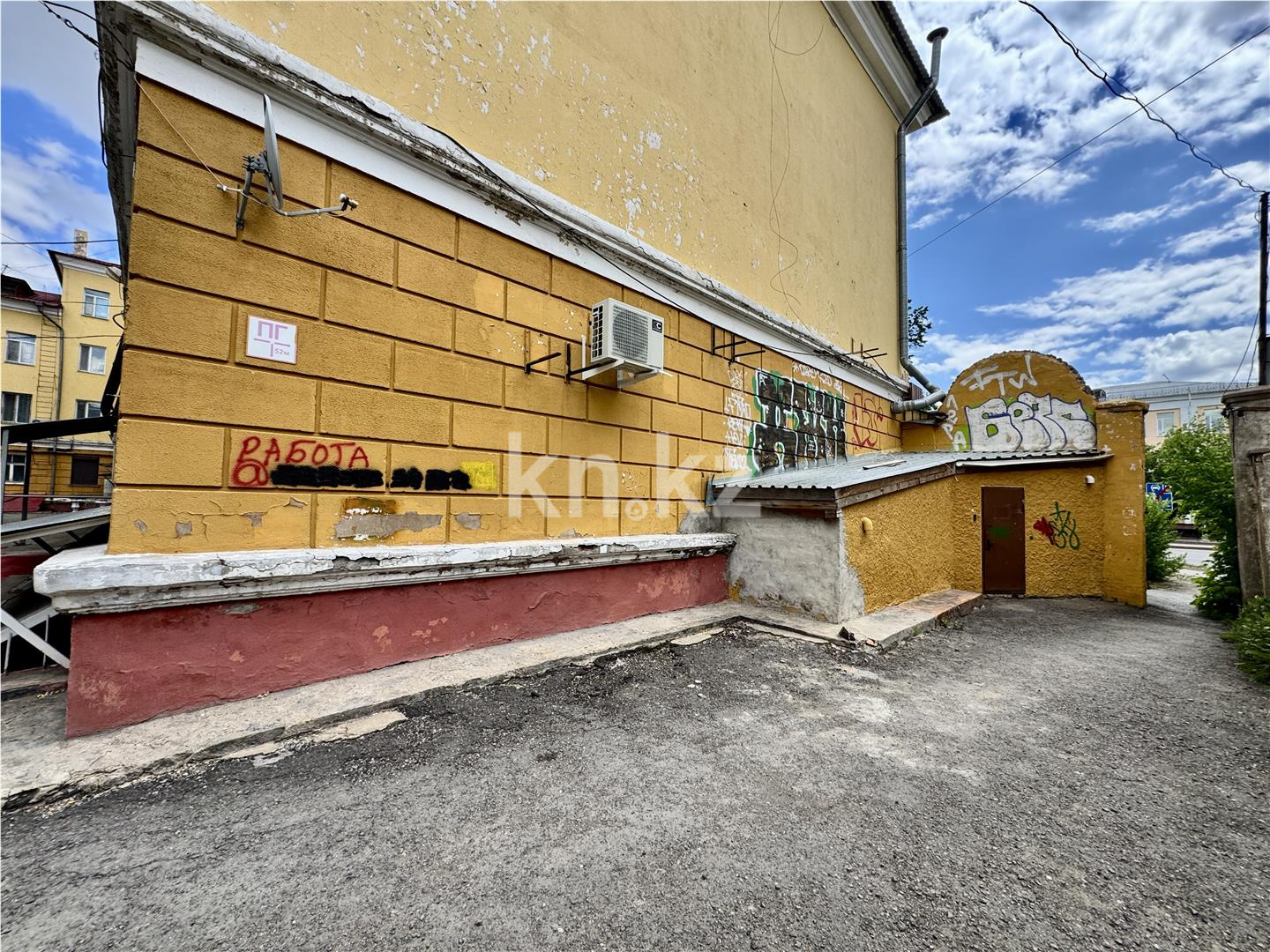 Продажа , 103 м², ул. Абая, дом  16 - Продажа офисных и торговых помещений в Караганде фото 3 из 5