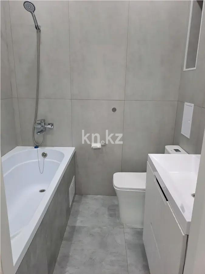 Продажа 3-комнатной квартиры, 90 м², ул. Айнакол, дом  66/2 в Астане - фото 4