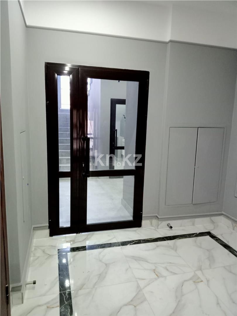 Продажа 3-комнатной квартиры, 112 м² - Продажа квартир в Караганде в Михайловке - страница 6 фото 8 из 30