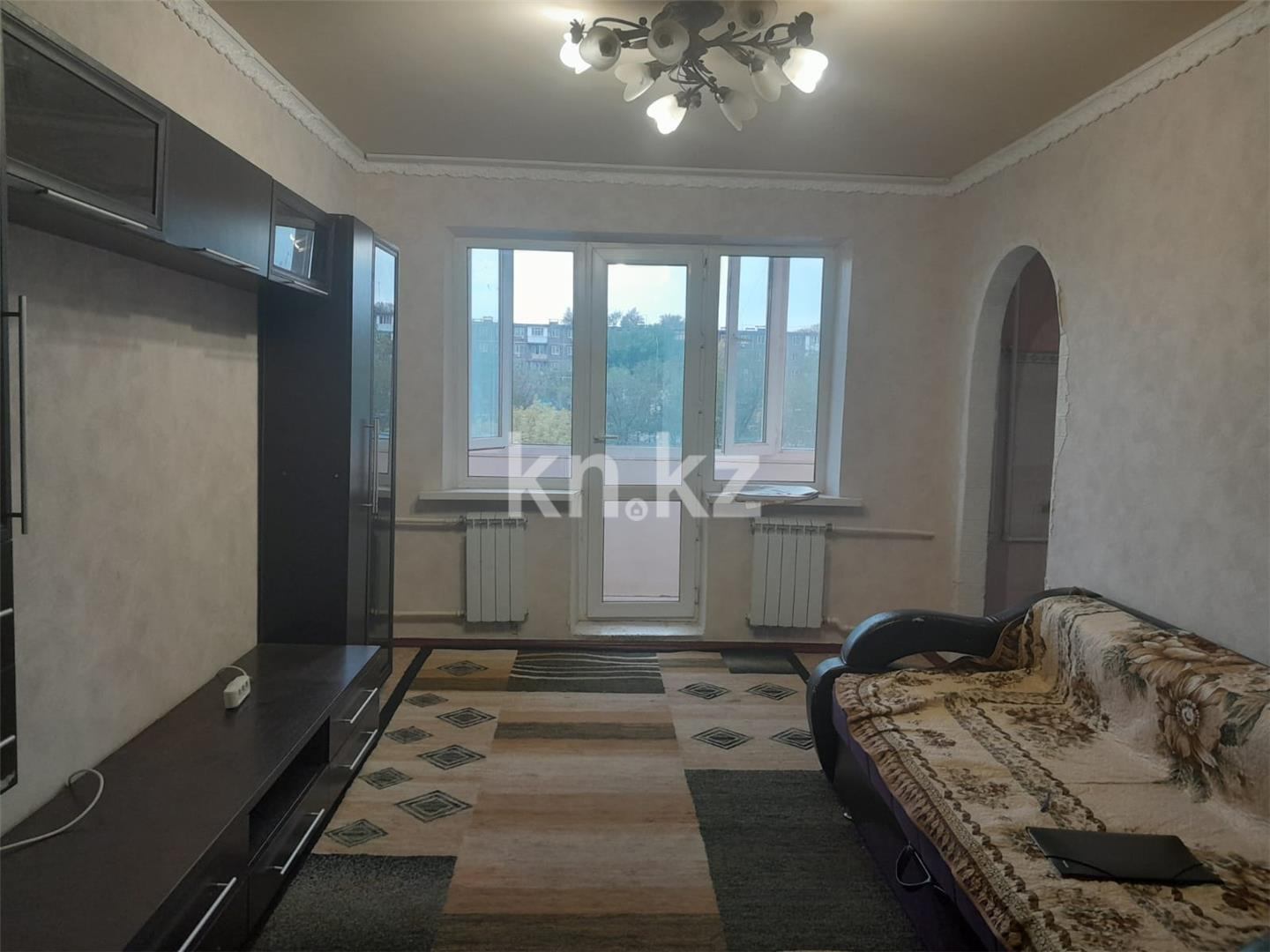 Продажа 3-комнатной квартиры, 57 м², ул. Абая - Продажа квартир в Темиртау фото 1 из 15