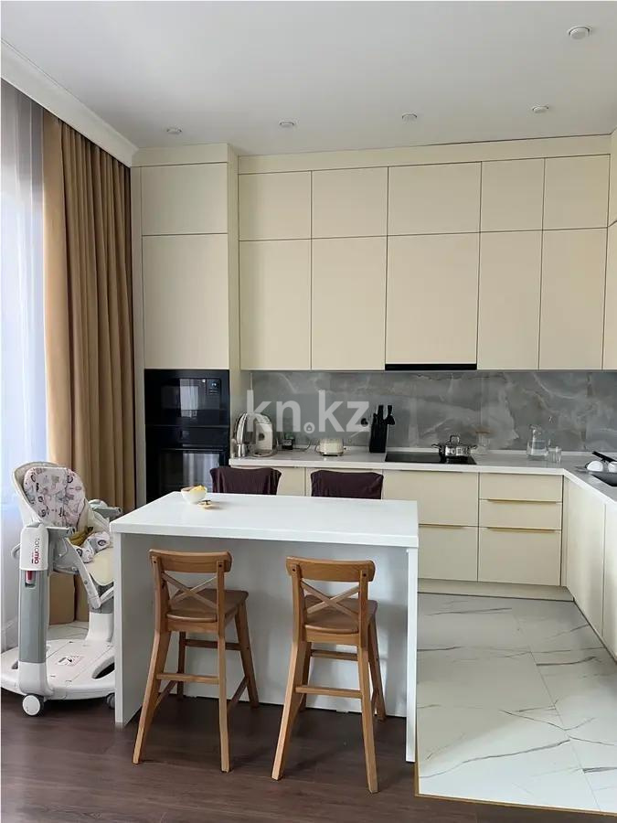 Продажа 3-комнатной квартиры, 103 м², ул. Керей, Жанибек хандар, дом  42 в Астане - фото 4