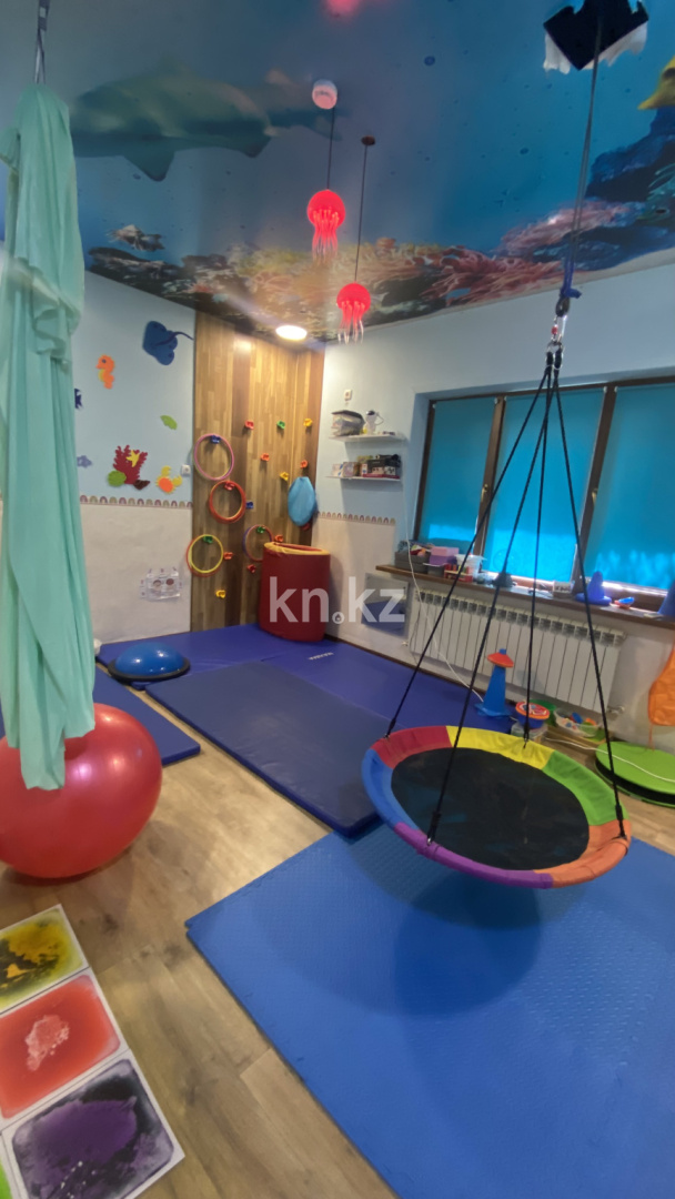 Продажа дома, 700 м² - Продажа домов, коттеджей в Алматы - страница 2 фото 25 из 35