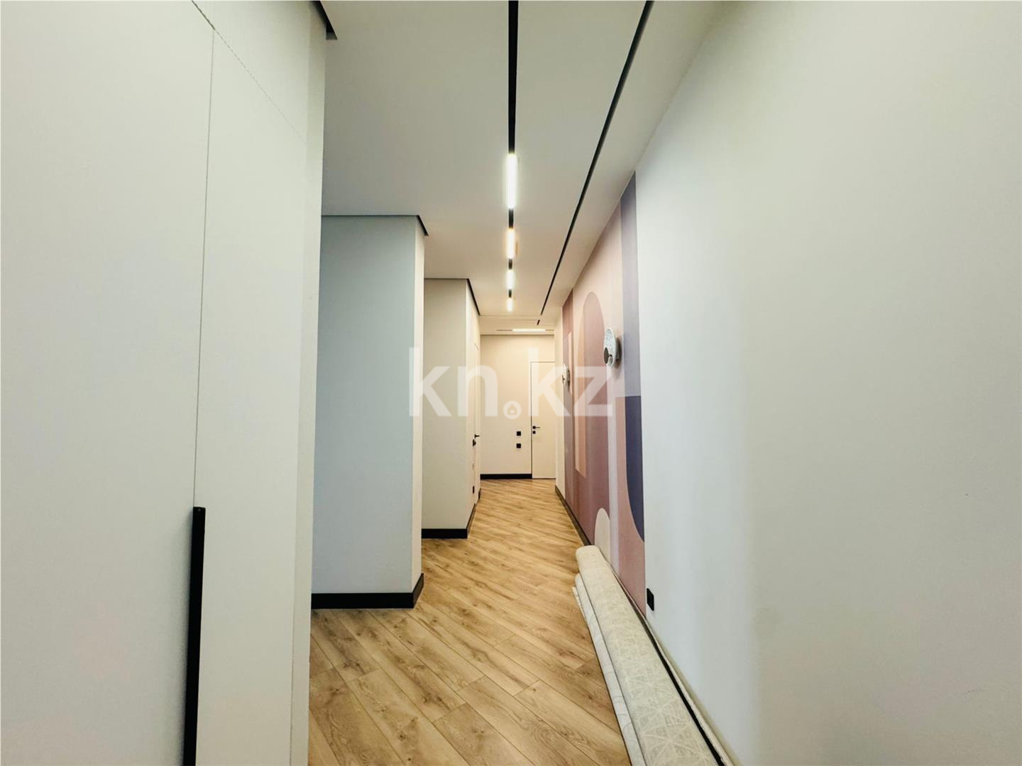 Продажа 3-комнатной квартиры, 104.5 м², ул. Керей, Жанибек хандар в Астане - фото 11