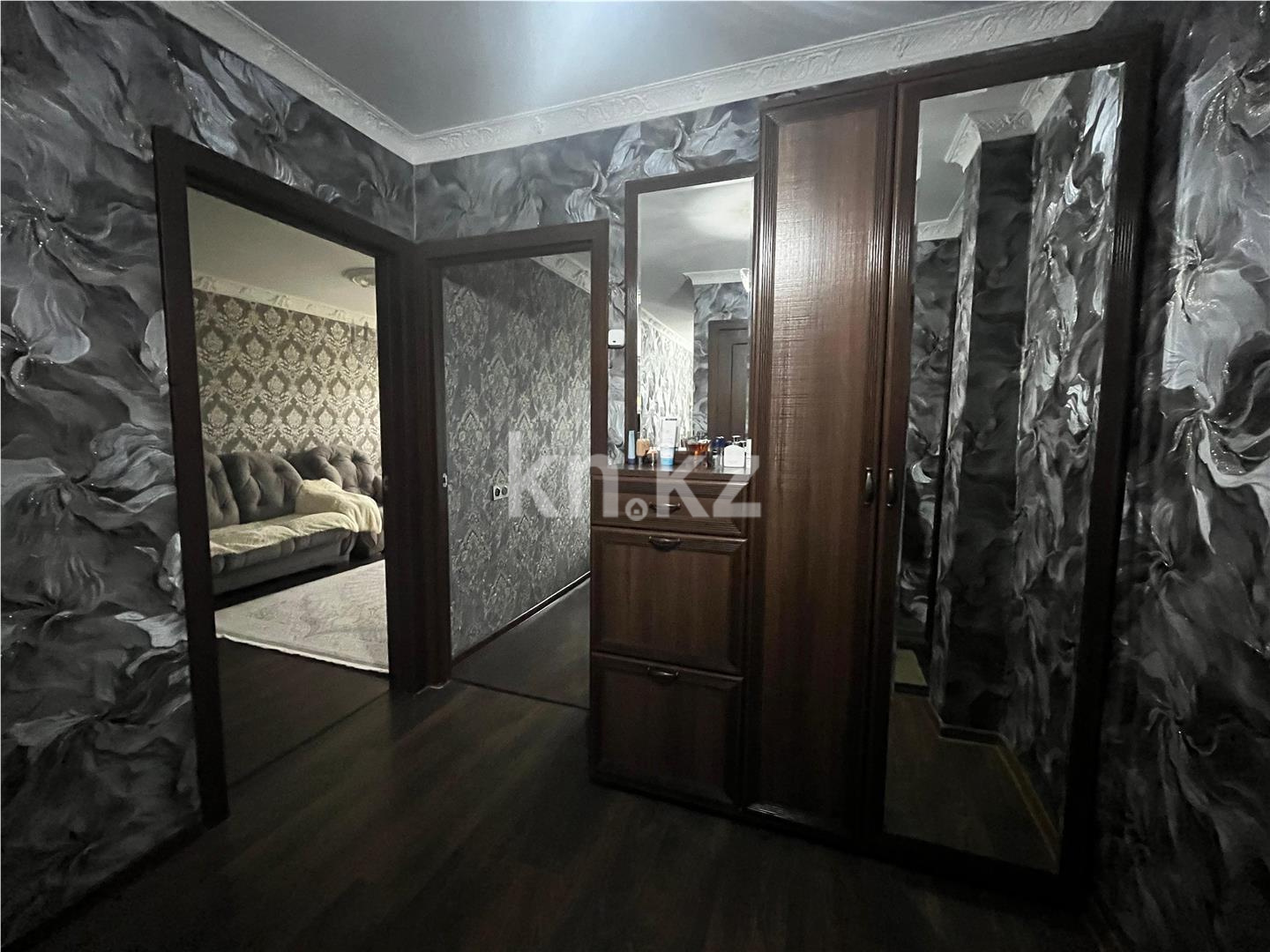 Продажа 3-комнатной квартиры, 62 м², мкр-н Восток-1 - Продажа квартир в Караганде фото 13 из 13