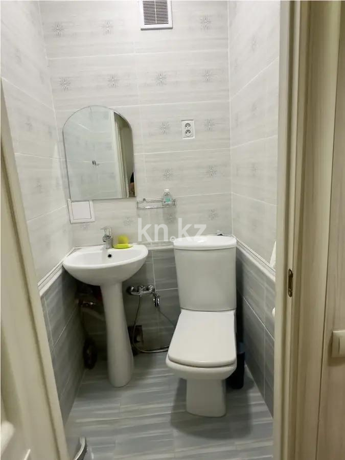 Продажа 2-комнатной квартиры, 72.5 м², ул. Курмангазы, дом  97 в Алматы - фото 4