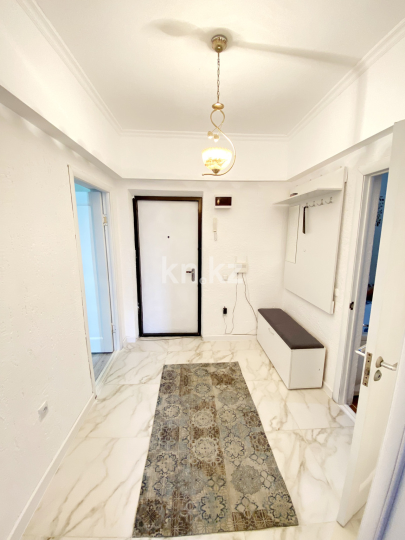 Аренда 1-комнатной квартиры посуточно, 52 м², Алмагуль мкр-н, дом  9 - Продажа квартир в Атырау фото 7 из 18